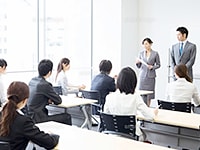 2~3日目 新社会人マナー研修(外部研修)